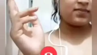 Desi Gf Showing On Video Call