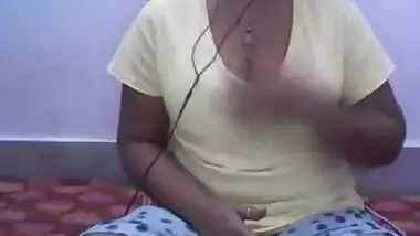 indian desi dirty talk webcam - 1