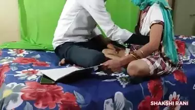 Indian Tuition teacher teach her student hindi desi chudai