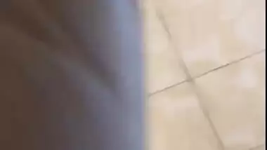 Desi Guy Captured Her Bhabi Ass In Kitchen