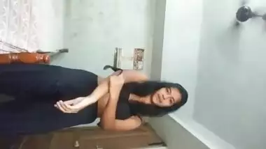 Beautiful desi girl making full nude video