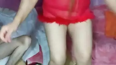 Bangladeshi milf dances in lingerie to get assfuck