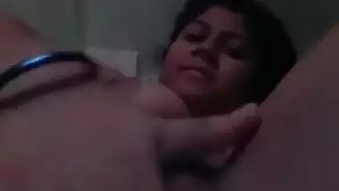 Super horny girl 3 clips part 1