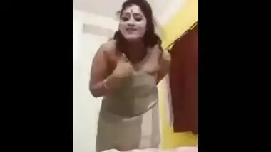 Erotic Video Of Sexy Bengali Aunty