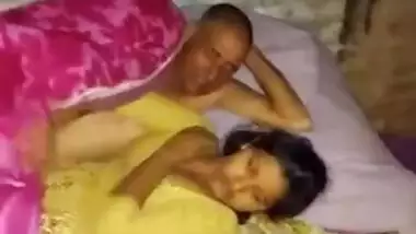 Stepfather offers Desi babe in yellow sari to touch his cock