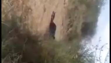 Village lovers caught by voyeur outdoors in viral Desi mms video