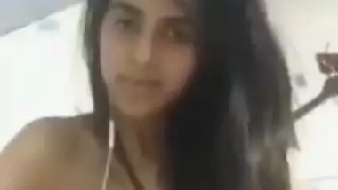 Today Exclusive- Cute Desi Girl Showing Boobs On Video Call