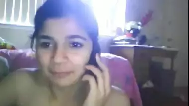 Desi gal live show to her bf throughout movie call