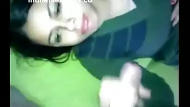 Young Indian Girl Giving Handjob to Lover & Taking Cum on Face Mms