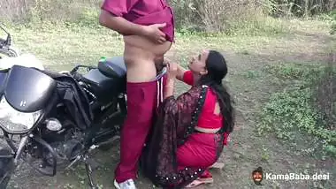 Nude Kolhapuri Savita Vaini’s outdoor Marathi sex video