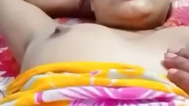Sexy Indian wife sex show on Tango