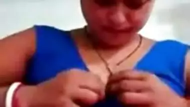 Beautiful Desi XXX wife having fun on a live video call with her lover