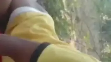 Village girl sex in jungle recorded by his friend