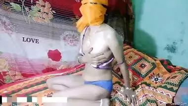 Today Exclusive- Horny Desi Wife Play With Her Boobs And Pussy