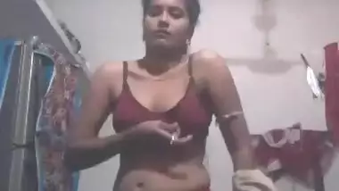 Desi naughty wife Stripping Her Saree For Lover