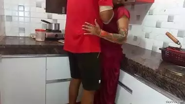 Aunty enjoying the way husband lick her soft pussy lips