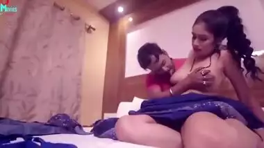 Hot Ko Coda In Hindi Sex - Desi Bhabi