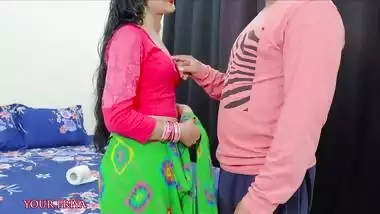 Indian Priya Touches Cock While Dirty Talking With Him