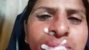 Aunty Blowjob And Facial New Clip