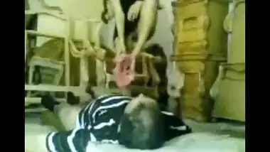 Hindi sex blue film video of Bengaluru bhabhi Seema