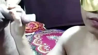 Desi wife Blowjob In Cam Show