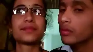 Assam DNC college couple masti in classroom 2