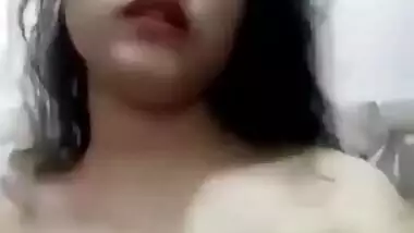 Beautiful girl little shaved pussy