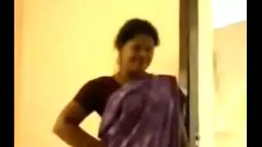 Mallu big boobs aunty getting hard fucked by hubby’s friend