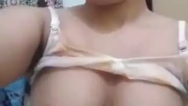 Desi college girl nude videos