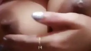 Most wanted Chamet girl nude viral show for money