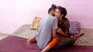 Dehati teen girl sex with lover on cam