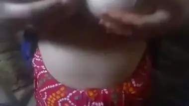 Desi bhabi big boobs