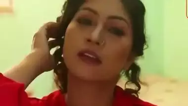 Indian Bhabhi In Fucked With Courier Rider In Morning