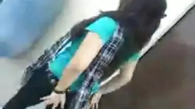 Northindian Girl Show her Smart Huge Boobs to her BF