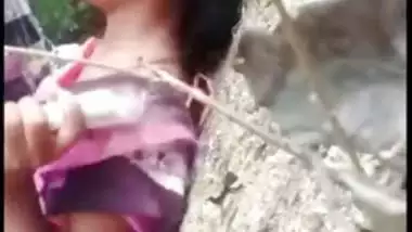 Caught village lovers devar & bhabhi while fucking outdoor, new desi mms