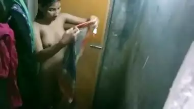 girl in shower capature by neighbour