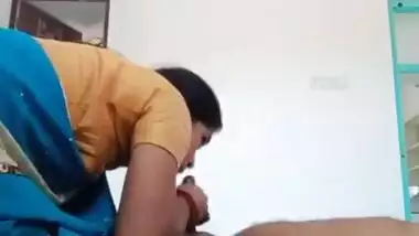 Desi House Wife Sucking Hubbys Cock