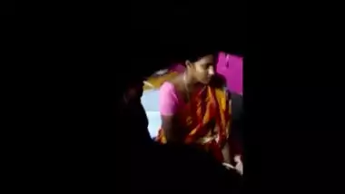 Tamil sex video of South Indian aunty with young lover