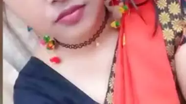 beautiful desi babe video chat