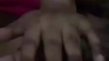 Nude desi aunty fingering on cam