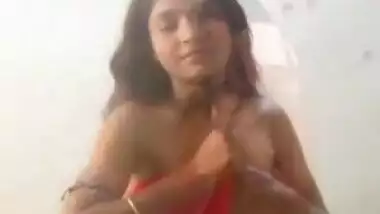 Bigtits Sexy Indian Babe In Shower