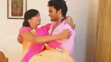 Bhabhi aur padosi ke Hindi me sex masti ki desi adult film