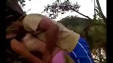 Desi outdoor sex mms clip of young college girl open sex with lover