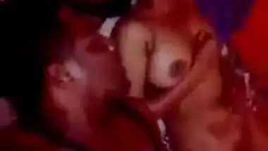 Sex-hungry newly married couple hot Bangla sex MMS video