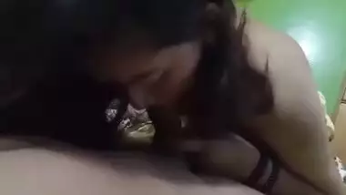 Sexy hot indian gf blowjob