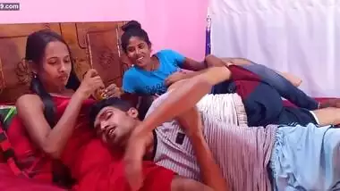 Bengali hot teens sex! Real Bangla sex xxx porn foursome