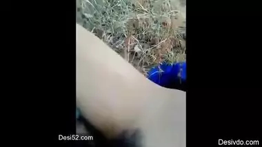 Desi village couple outdoor fucking