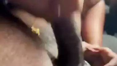 Mallu hot wife juicy blowjob to lover in car