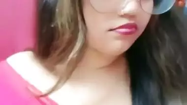 Cute Desi Teen in Hot Dress Showing Side Boobs on Tango Live