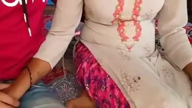 Padhane Aayi Chacha Ki Ladki Ko Sapane Me Choda, Hindi Audio
